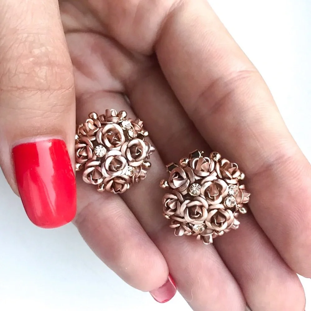 Any 2/$20! Mauve Rose & Crystal Bouquet Lever Back Stud Earrings - Picture 2 of 9